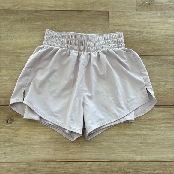 Nike Pants - Nike Shorts Womens XS silver white Dri-FIT 2-in-1‎ Running Built-In Liner Gym